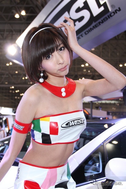 C-WESTコンパニオン(東京オートサロン12)