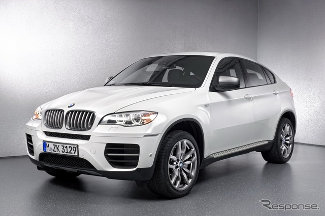 BMW X6のディーゼルエンジン搭載高性能グレード、X6 M50d