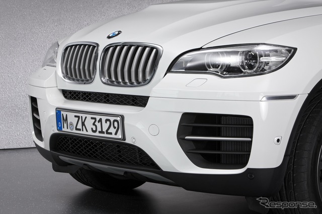 BMW X6のディーゼルエンジン搭載高性能グレード、X6 M50d