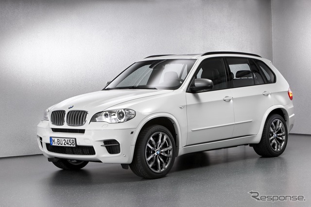 BMW X5の高性能ディーゼルエンジン搭載車、M50dグレード