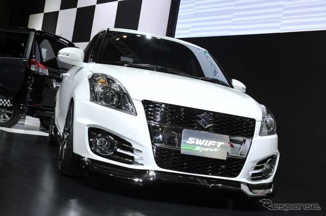 スズキ・スイフトスポーツ・カスタマイズ2012(東京オートサロン12)