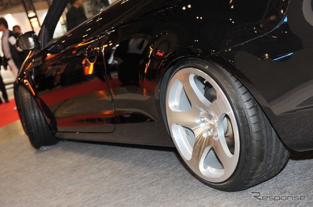東洋ゴム TOYO TIRES(東京オートサロン12)