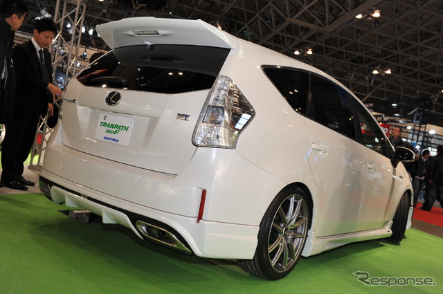 東洋ゴム TOYO TIRES(東京オートサロン12)
