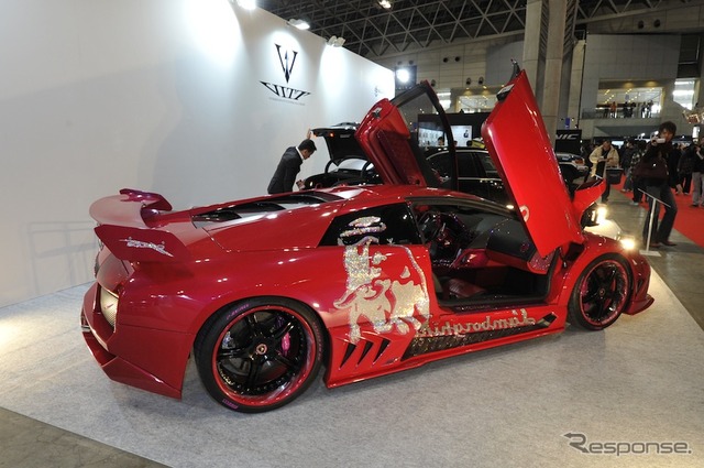 VITTランボルギーニ(東京オートサロン12)