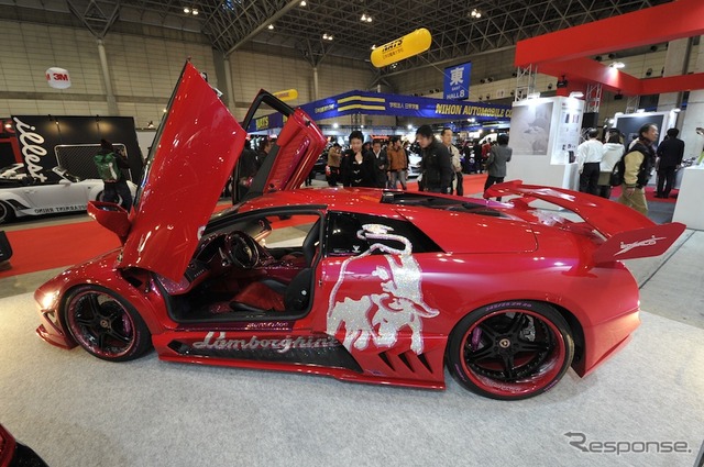 VITTランボルギーニ(東京オートサロン12)