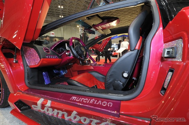 VITTランボルギーニ(東京オートサロン12)