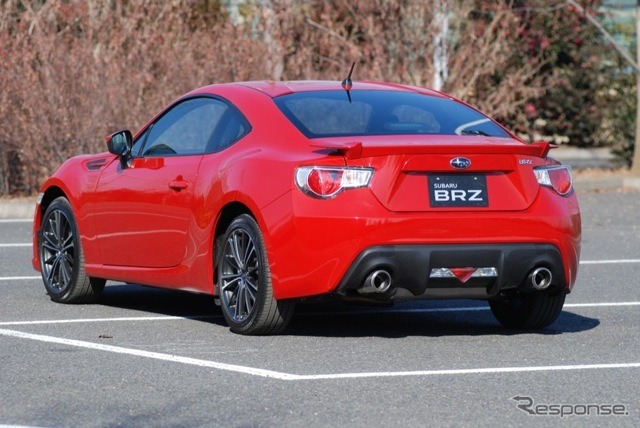 スバルBRZ