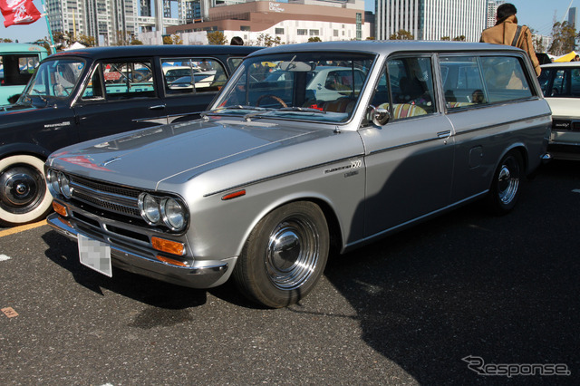 日産ダットサンバンDX