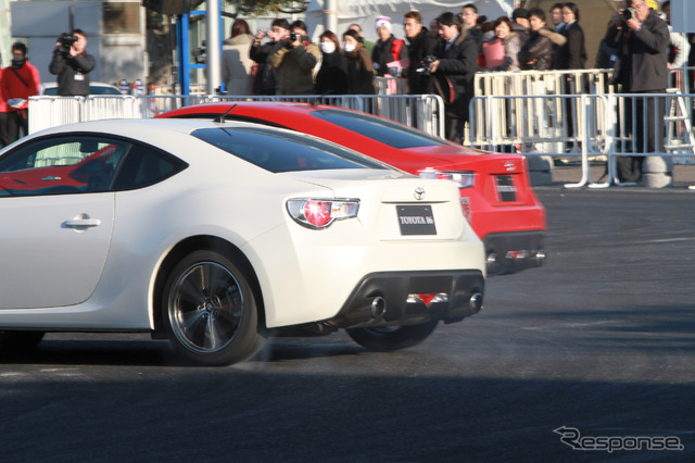 トヨタ86(2月2日、幕張メッセ特設コース)