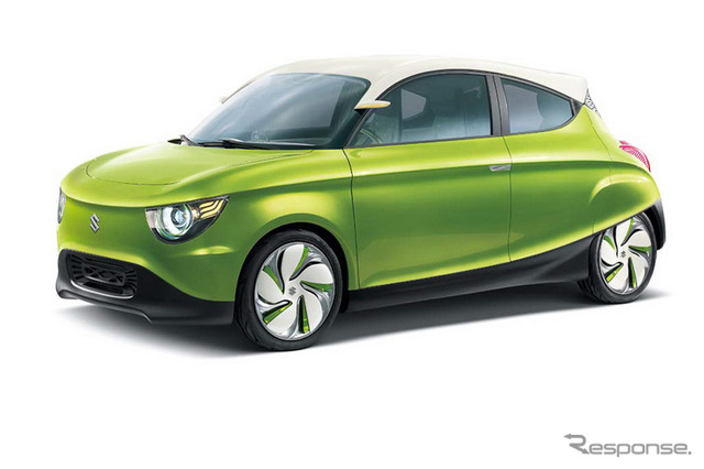 ジュネーブモーターショー12にG70という車名で出品されるスズキ・レジーナ