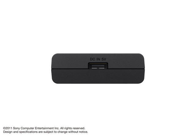 PlayStation Vita カーアダプター ポータブルチャージャー  