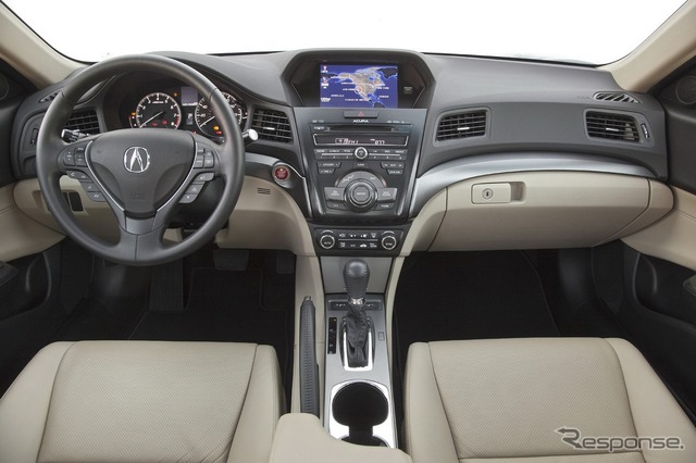 アキュラの新型コンパクトセダン、ILX(シカゴモーターショー12)