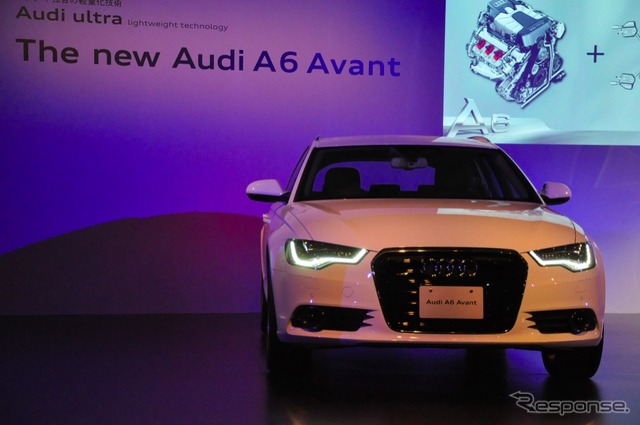 アウディ A6アバント 日本発表会でプレゼンテーションを行なうアウディジャパン営業オペレーション本部長、マティアス・シェパース氏