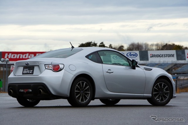 スバル BRZ