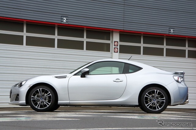 スバル BRZ