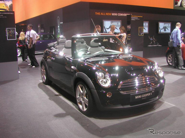 【バーミンガムモーターショー04】カーオブザショーはMINIコンバーチブル