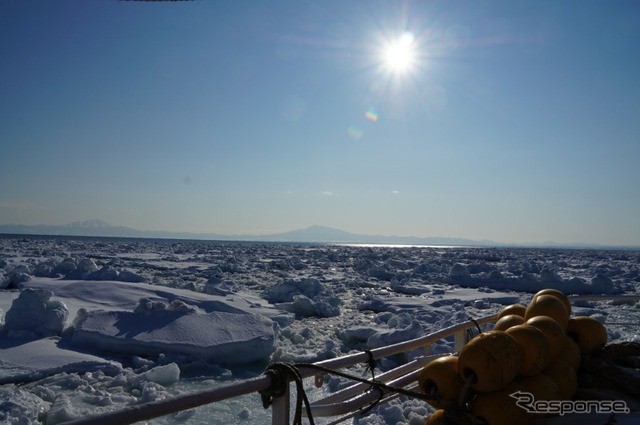 北海道網走の流氷船 オーロラ号 が3月31日まで運行中（撮影日：1月25日）