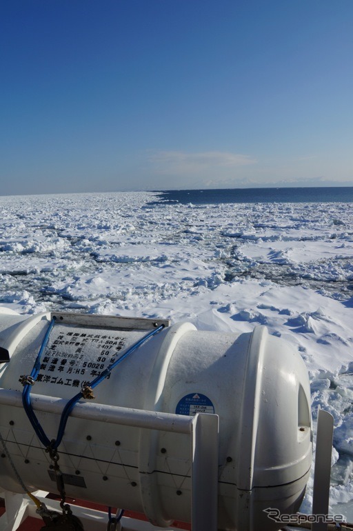 北海道網走の流氷船 オーロラ号 が3月31日まで運行中（撮影日：1月25日）