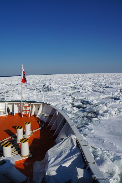 北海道網走の流氷船 オーロラ号 が3月31日まで運行中（撮影日：1月25日）