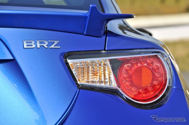 スバルBRZ