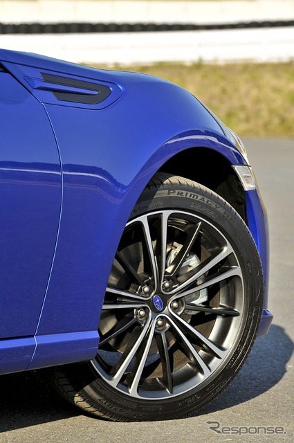 スバルBRZ