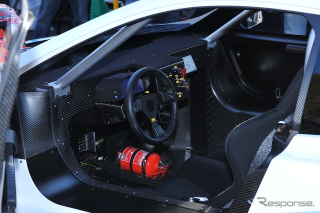 日産 リーフ ニスモ RC(東京オートサロン12)