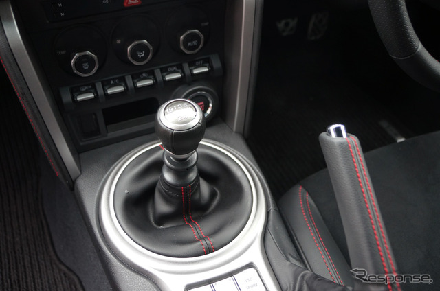 スバル BRZ