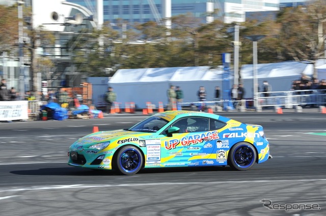 アップガレージ トヨタ 86 D1仕様(東京オートサロン12)