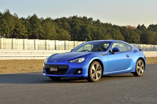 スバルBRZ