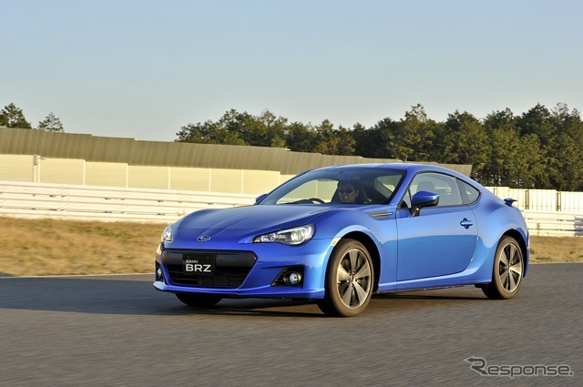 スバルBRZ