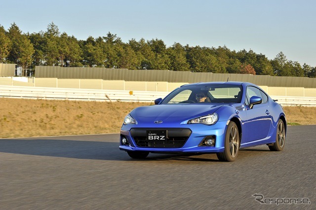 スバルBRZ