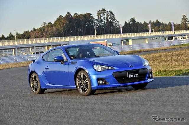 スバルBRZ