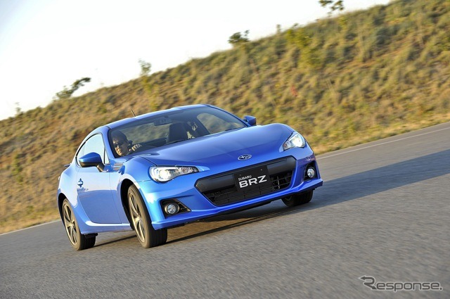 スバルBRZ