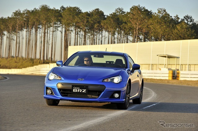 スバルBRZ