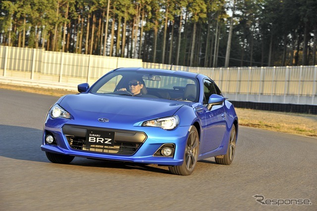 スバルBRZ