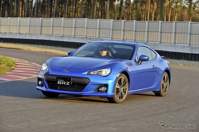 スバルBRZ