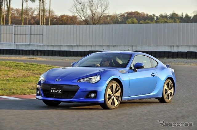 スバルBRZ