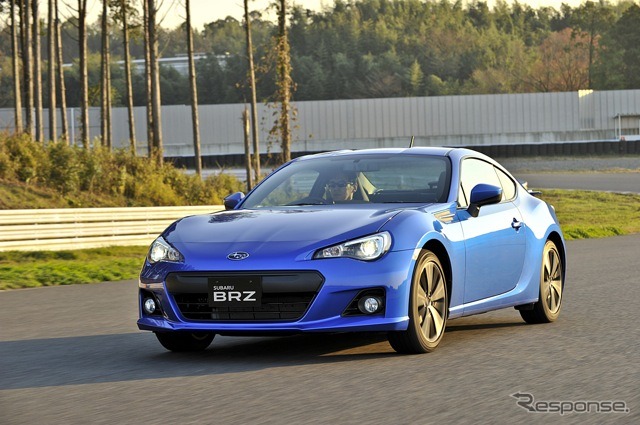 スバルBRZ