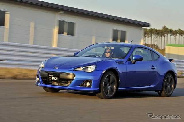 スバルBRZ