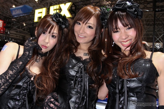 FLEX コンパニオン(東京オートサロン12)