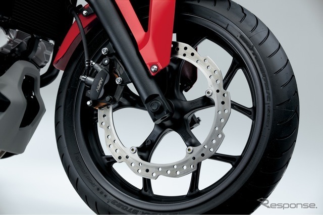 ホンダNC700X(ニューミッドコンセプト第1弾)