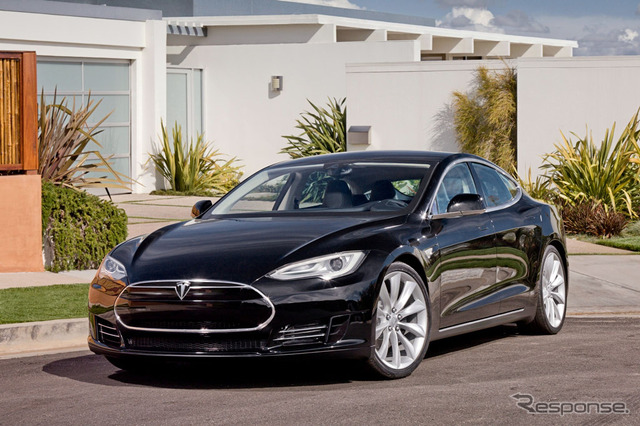 テスラモーターズが2012年後半に発売する新型EV、モデルS
