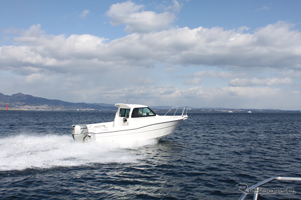 日産マリーン・ウイングフィッシャー23EX III