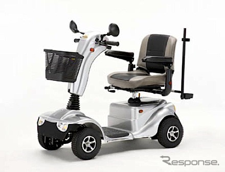 電磁ブレーキやノーパンクタイヤ採用の電動車いす フランスベッドが発売