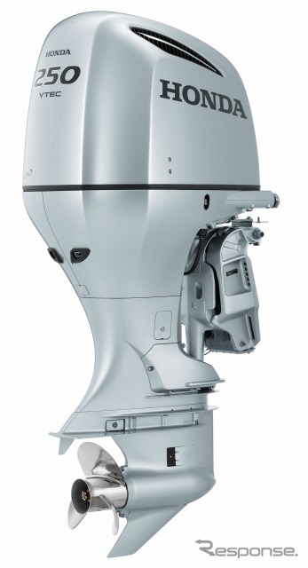 ホンダ 大型4ストローク船外機「BF250」