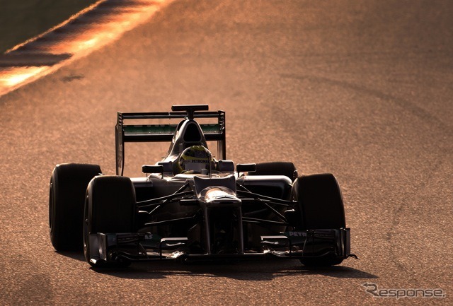 メルセデスAMGの2012年型F1マシン、W03（2月21日）