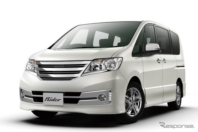 日産セレナ