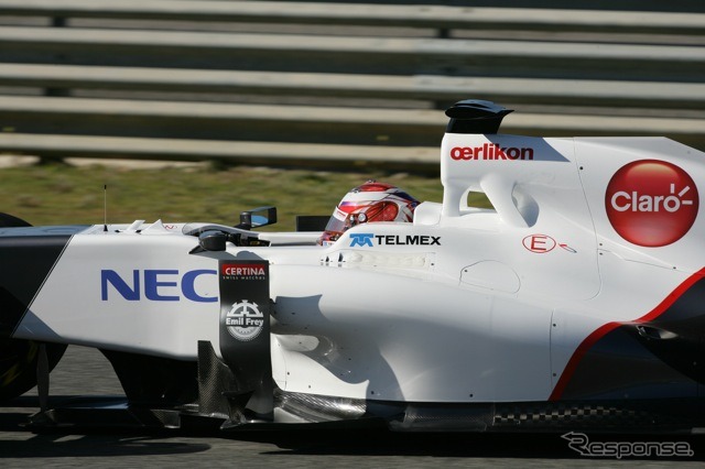 ザウバーC31発表(2月6日、ヘレス・サーキット)。ドライバーは小林可夢偉
