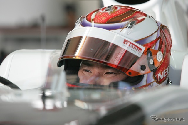 ザウバーC31発表(2月6日、ヘレス・サーキット)。ドライバーは小林可夢偉