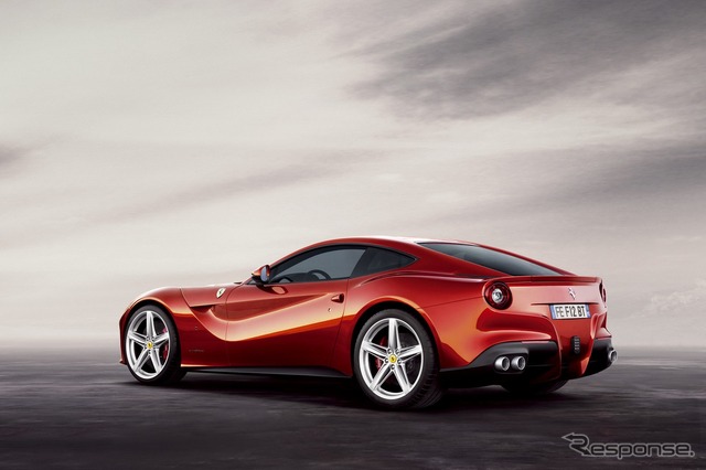 フェラーリ599後継車として登場したF12ベルリネッタ